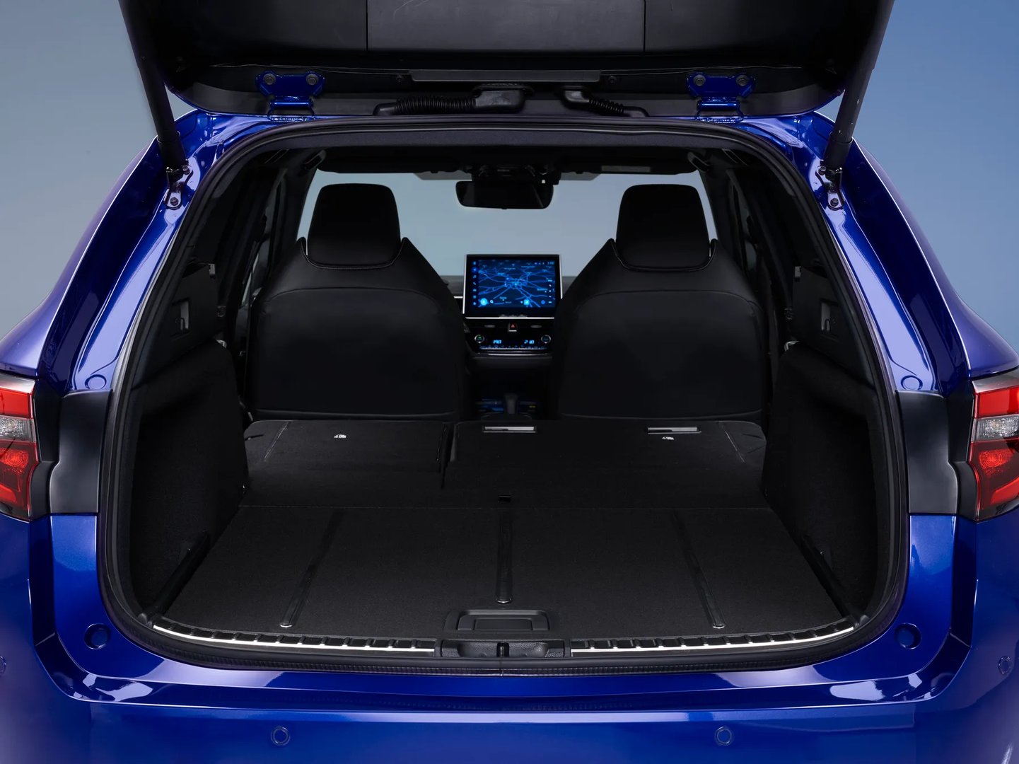 Toyota_Corolla_12_generation_restyling__Estate_5-door__9.jpg