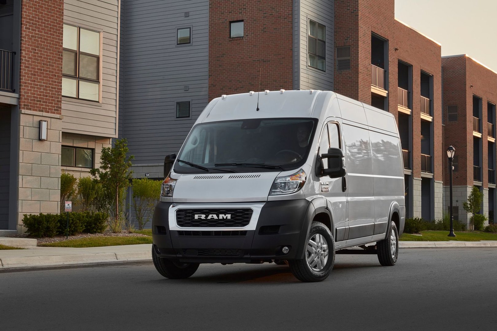 RAM Promaster 1 generation, restyling  Van 