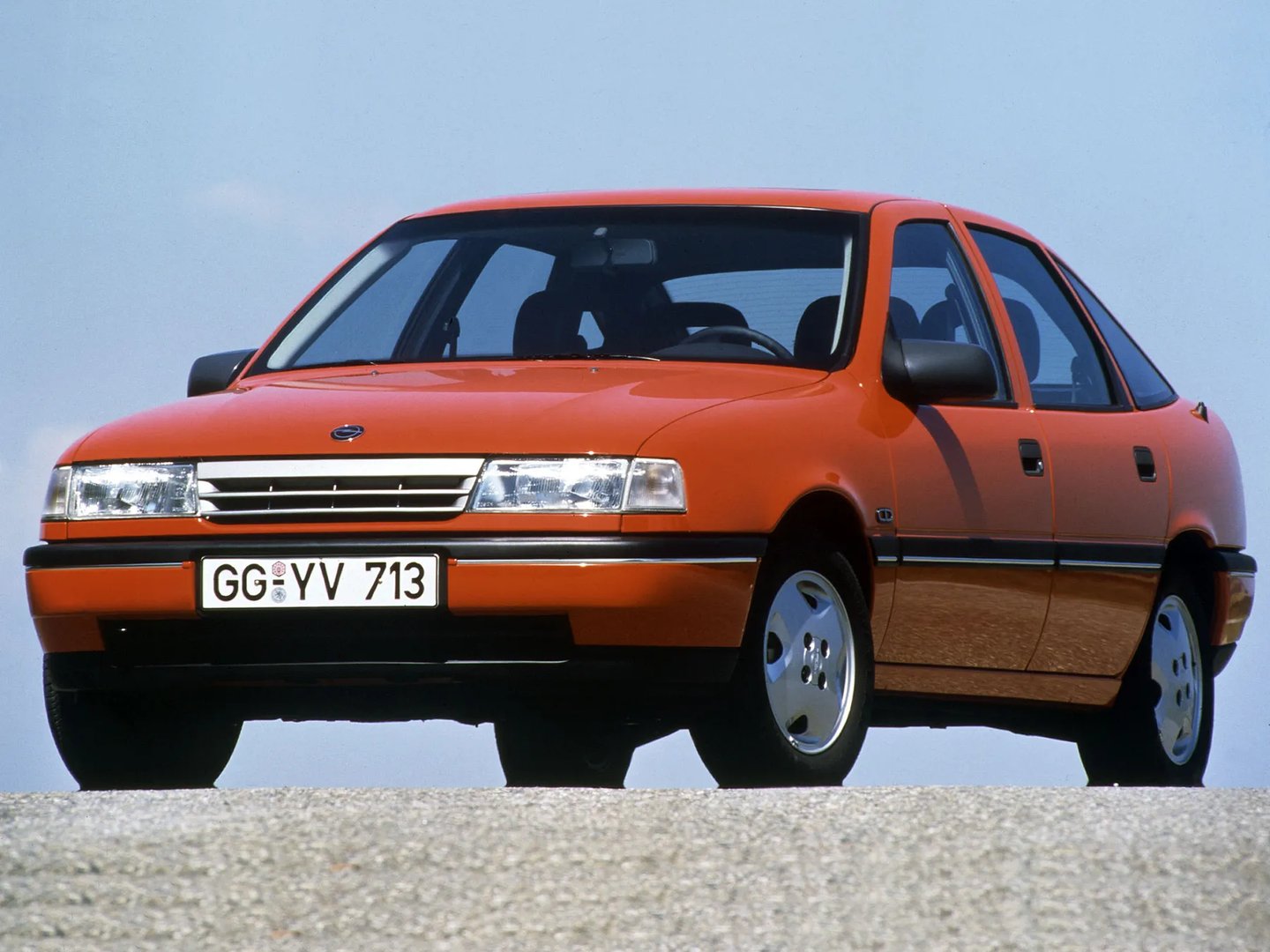 Opel Vectra 1 generation  Liftback