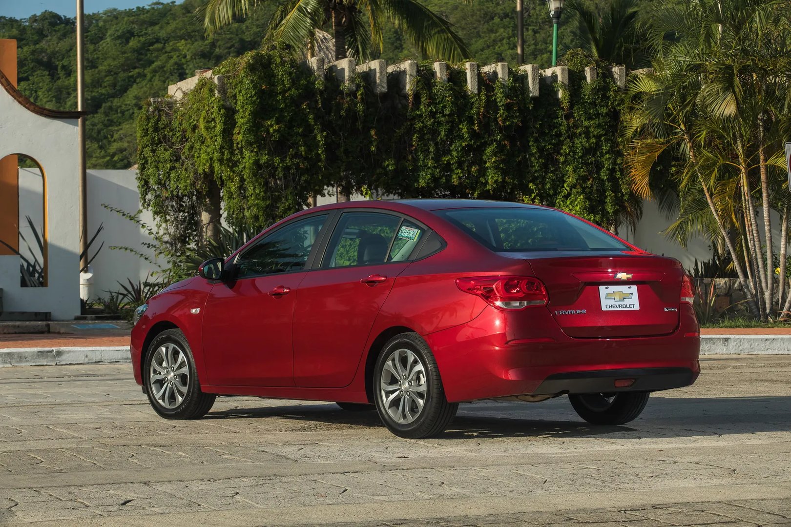 Chevrolet_Cavalier_4_generation__Sedan__1.jpg
