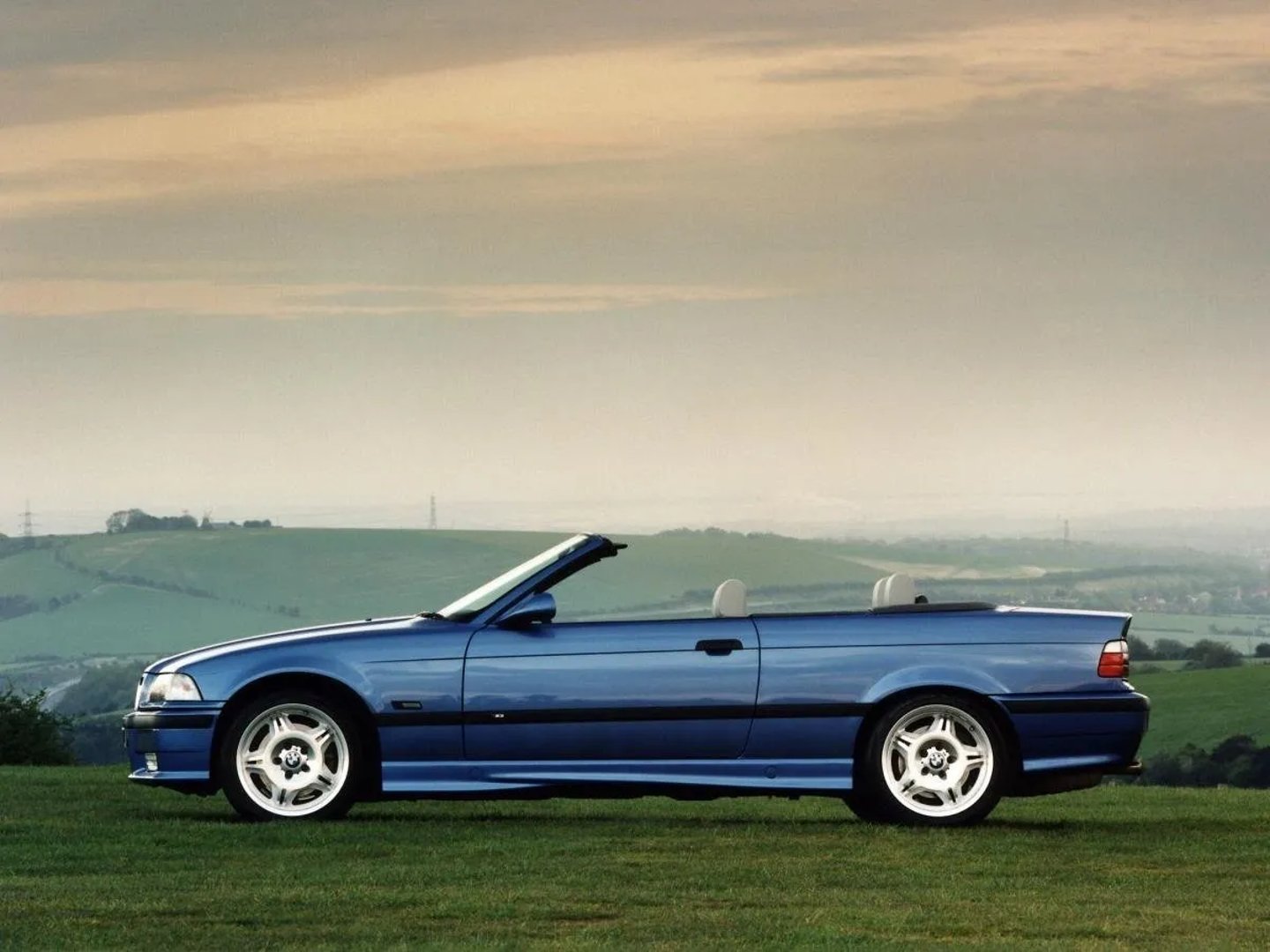 Alpina_B8_2_generation__Cabrio__1.jpg
