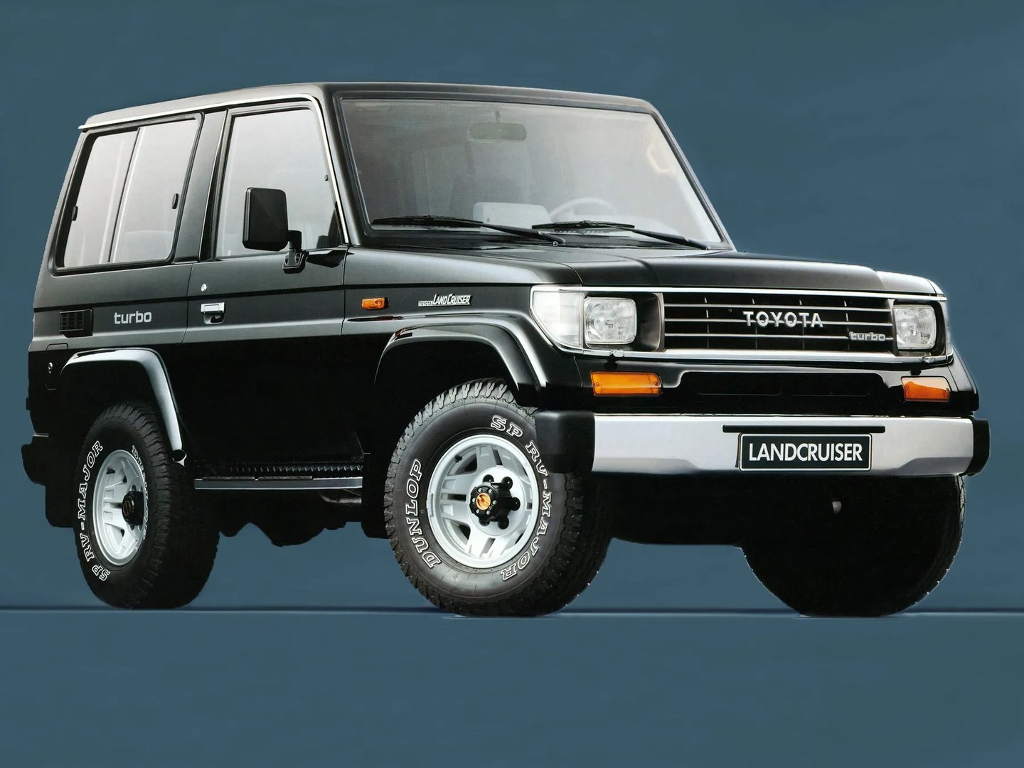 Toyota_Land_Cruiser_1_generation__SUV_3-doors__1.jpg