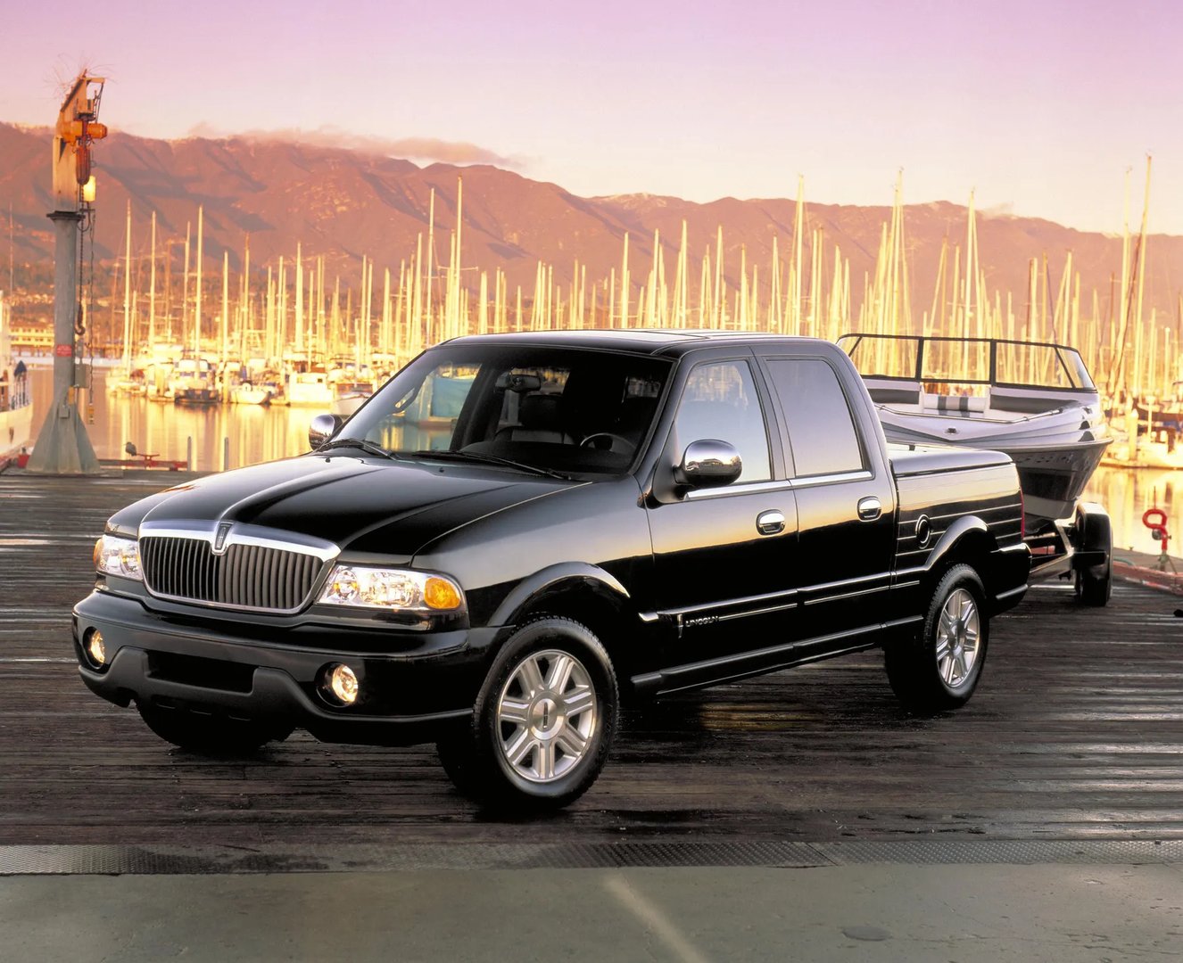 Lincoln_Blackwood_1_generation__Pickup_double-cab__5.jpg