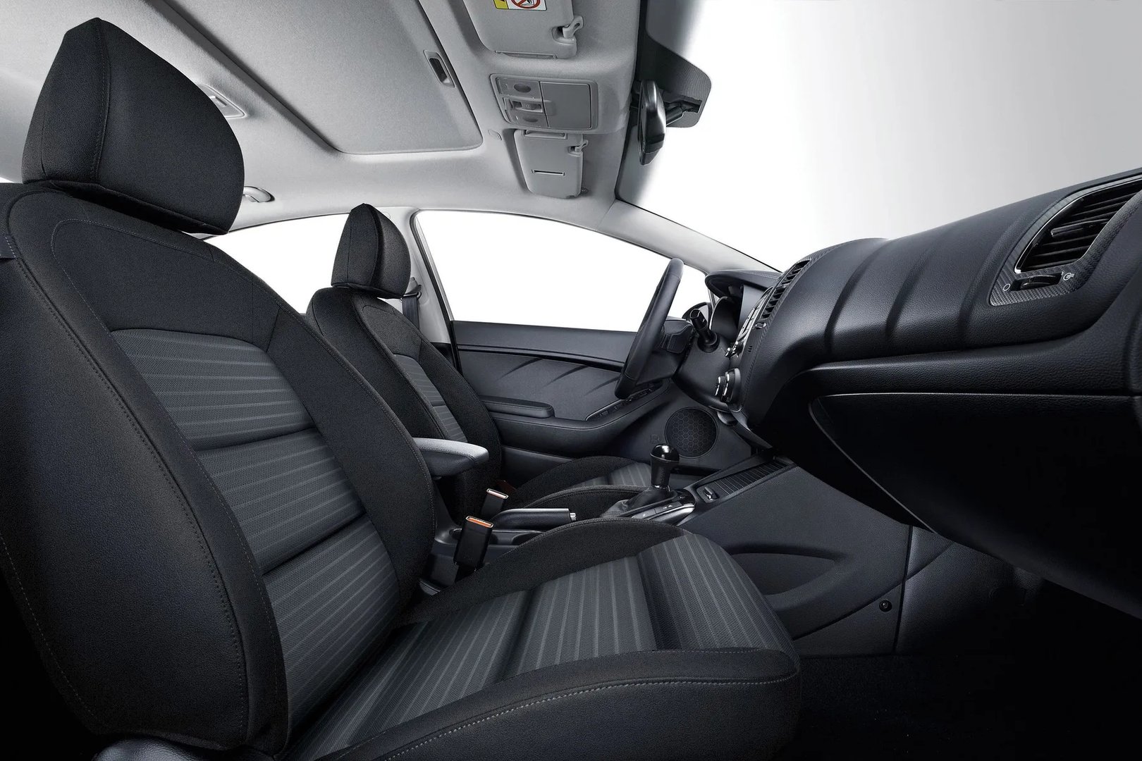 Kia_Cerato_3_generation_restyling__Sedan__5.jpg