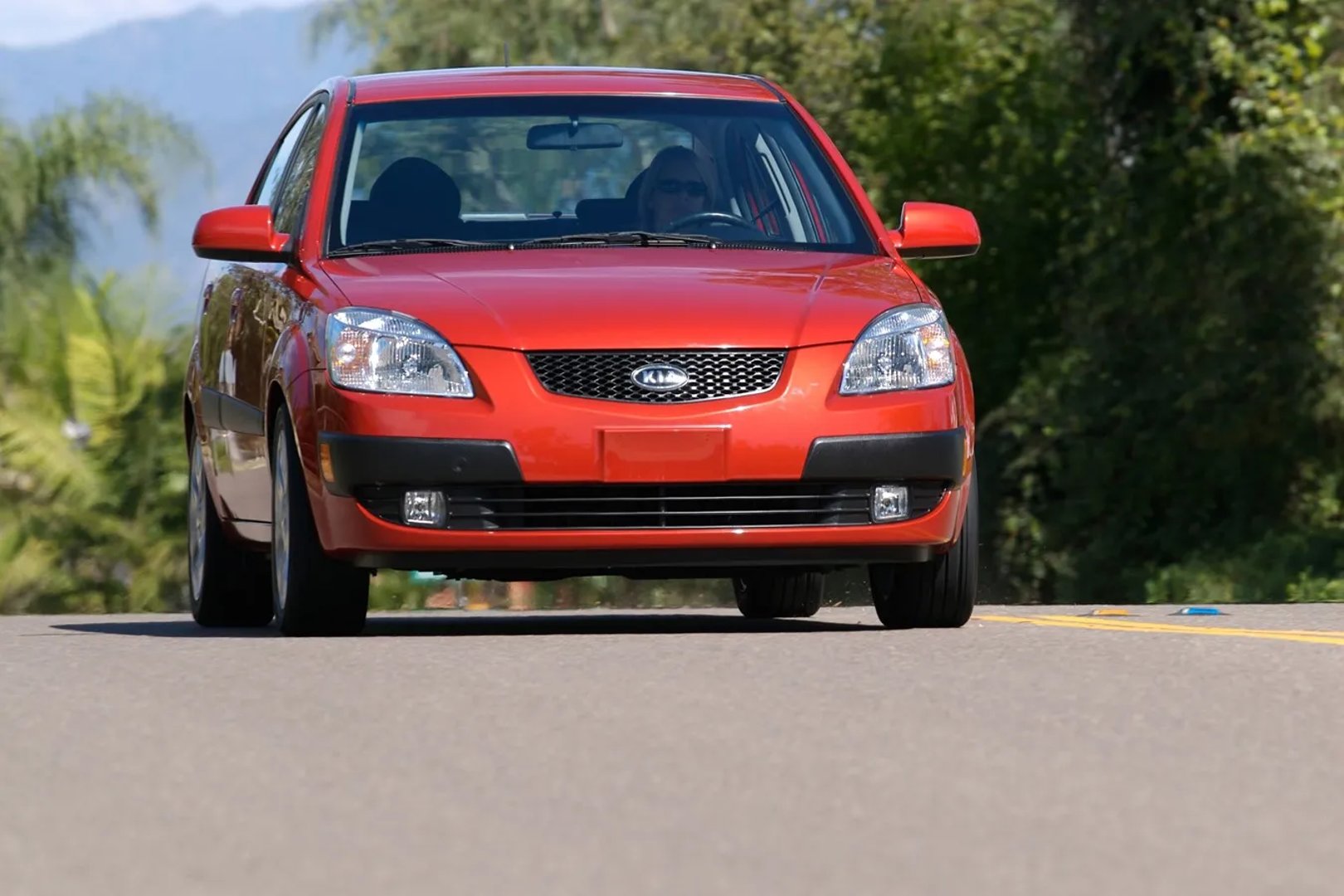 Kia_Rio_2_generation__Sedan__7.jpg