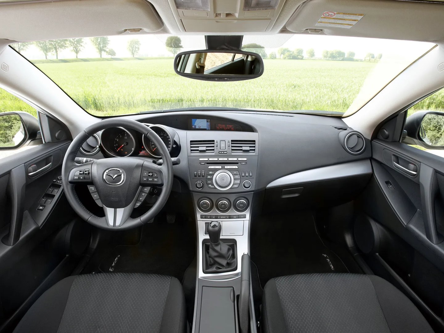 Mazda_3_2_generation__Hatchback_5-door__13.jpg