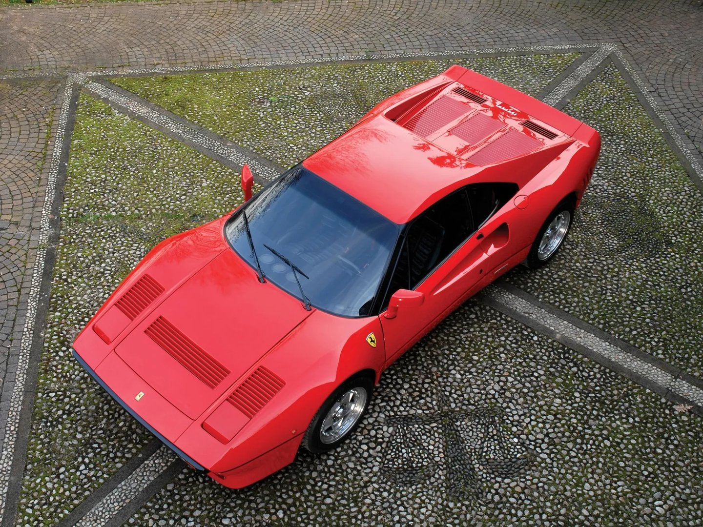 Ferrari_288_GTO_1_generation__Coupe__9.jpg
