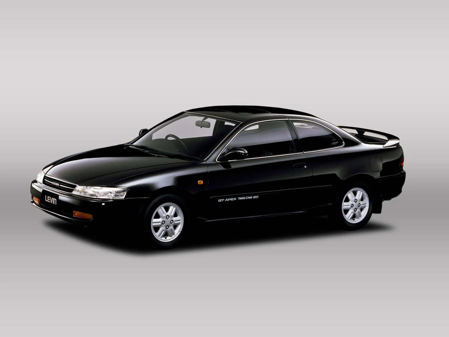 Toyota_Corolla_Levin_6_generation__Coupe__2.jpg