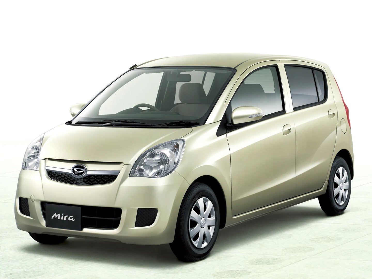 Daihatsu_Mira_7_generation__Mini_5-doors__2.jpg