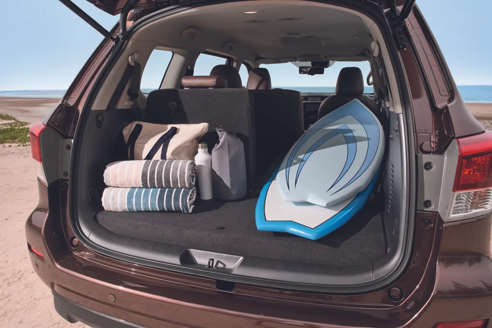 Nissan_Terra_1_generation__SUV_5-doors__9.jpg