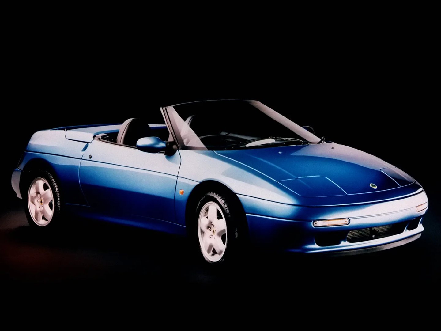 Lotus_Elan_1_generation__Cabrio__3.jpg