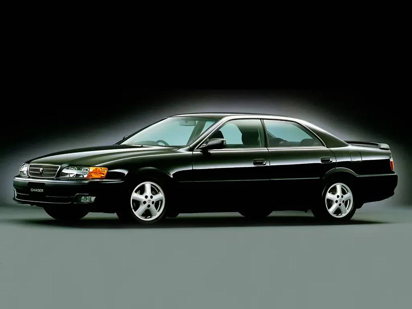 Toyota_Chaser_6_generation_restyling__Sedan__7.jpg