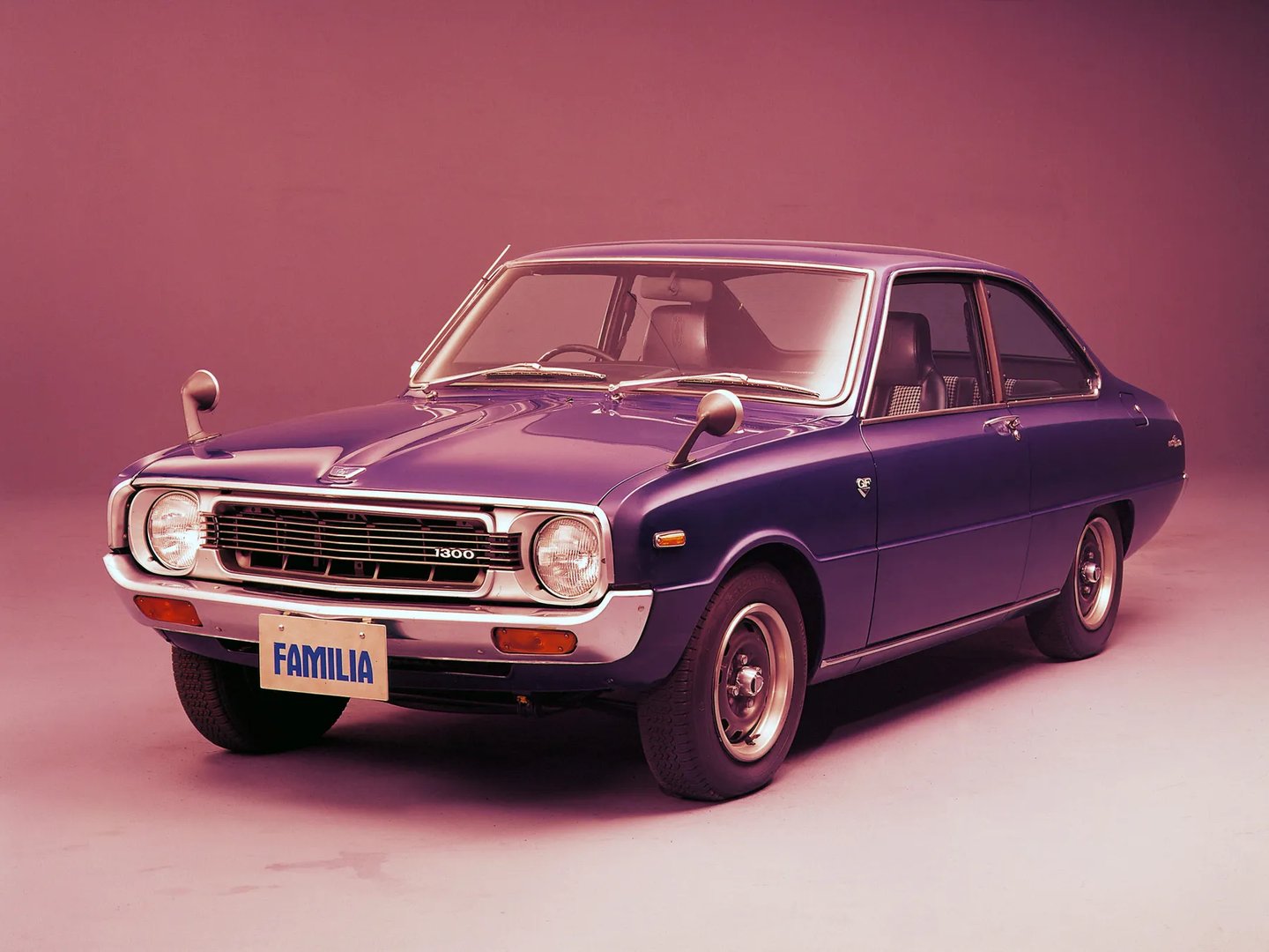 Mazda_Familia_3_generation__Coupe__2.jpg