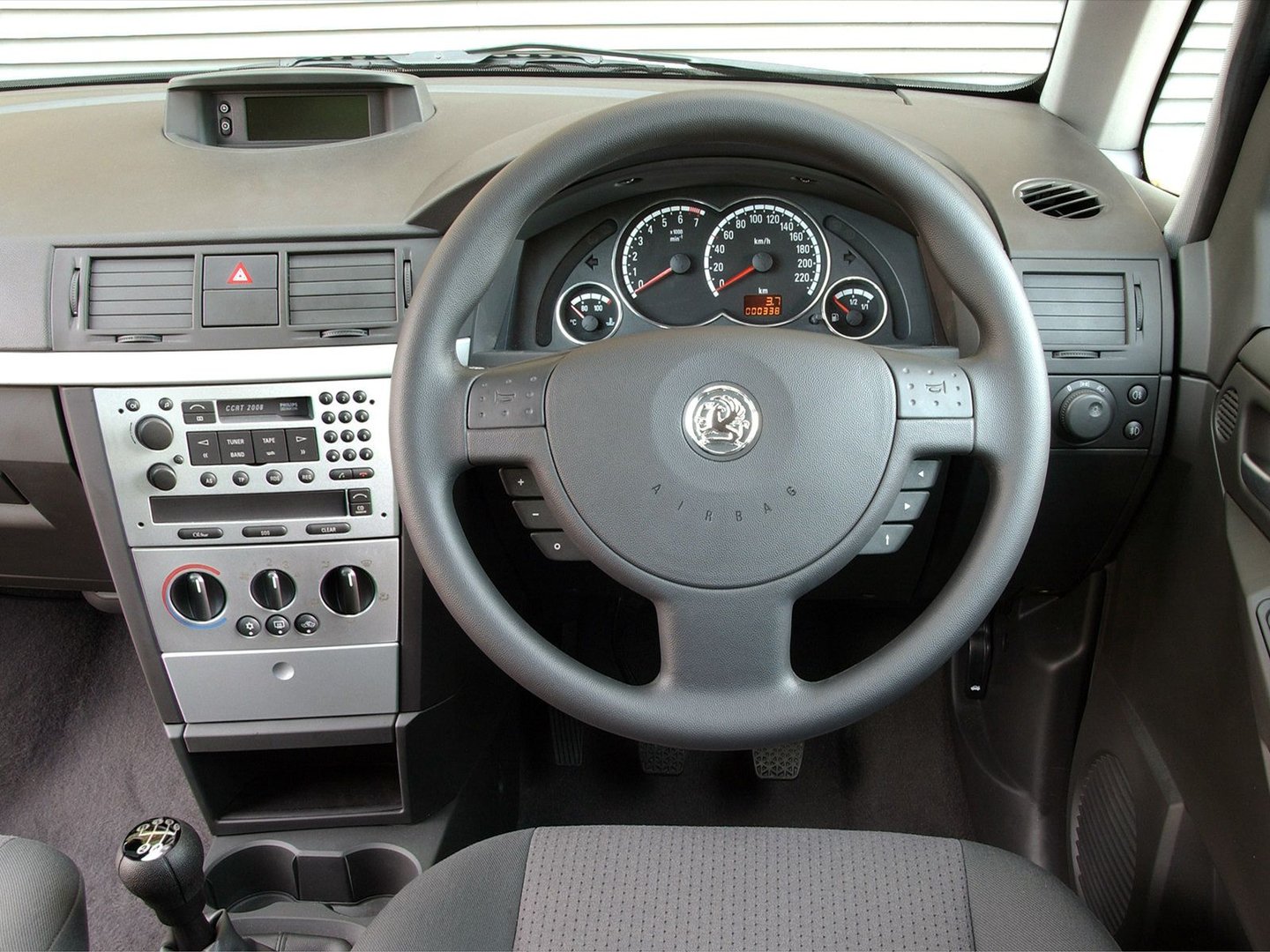 vauxhall_Meriva_1_generation__Compact_Van__7.jpg