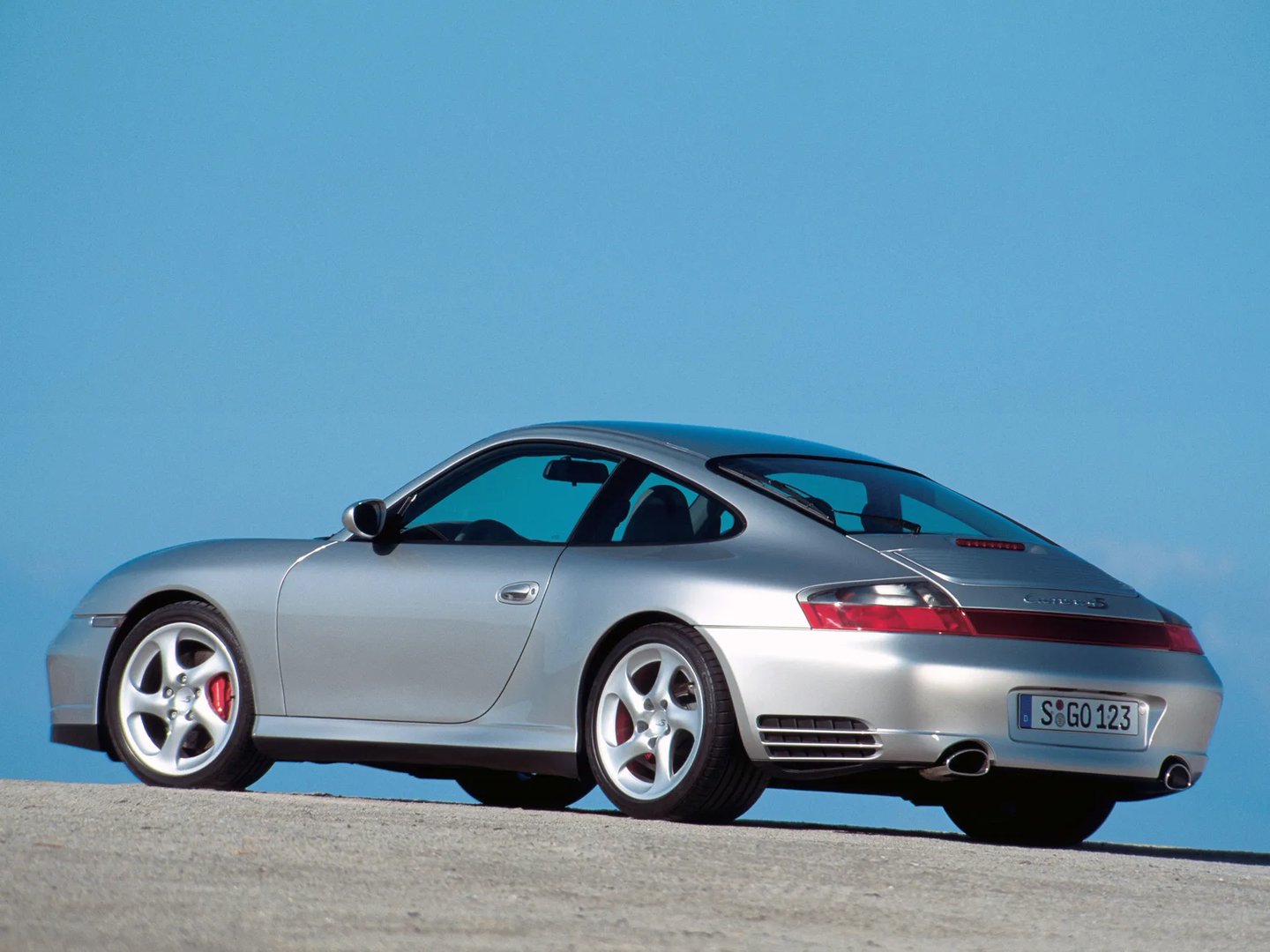 Porsche_911_5_generation_restyling__Coupe__12.jpg