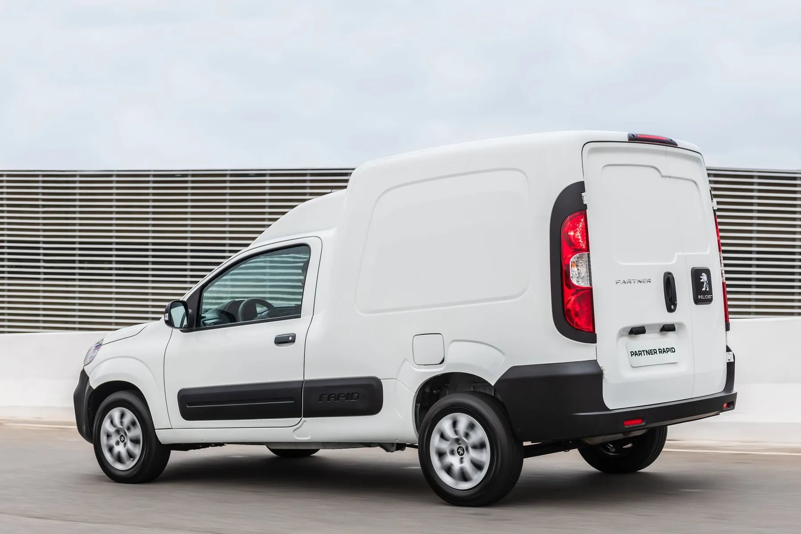 Peugeot_Partner_Rapid_1_generation__Van__11.jpg