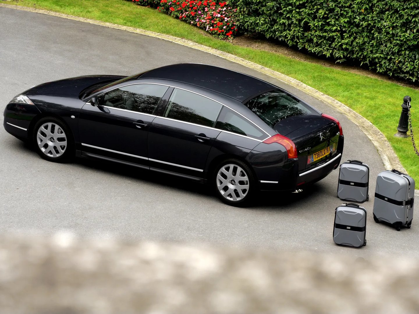 Citroen_C6_1_generation__Sedan__3.jpg