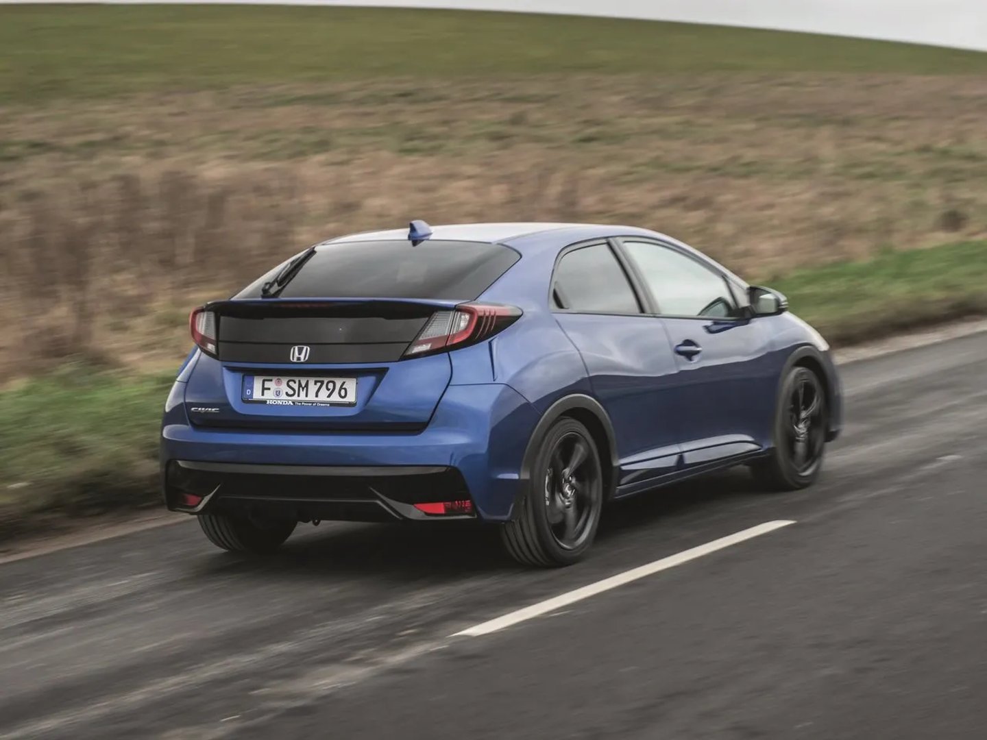 Honda_Civic_9_generation_restyling__Hatchback_5-door__1.jpg
