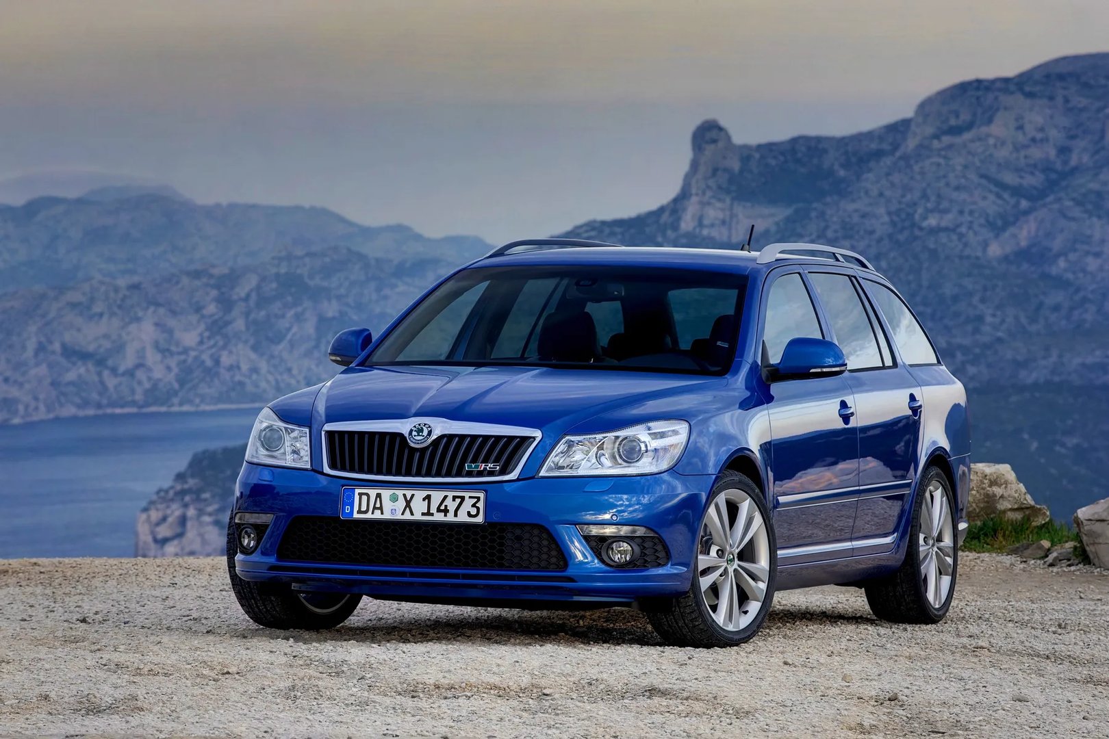 Skoda_Octavia_RS_2_generation_restyling__Estate_5-door__7.jpg
