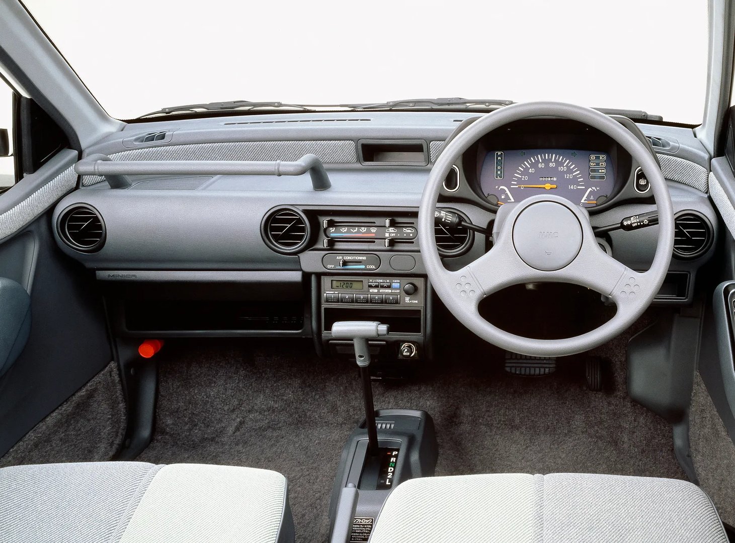 Mitsubishi_Minica_6_generation__Mini_3-doors__5.jpg
