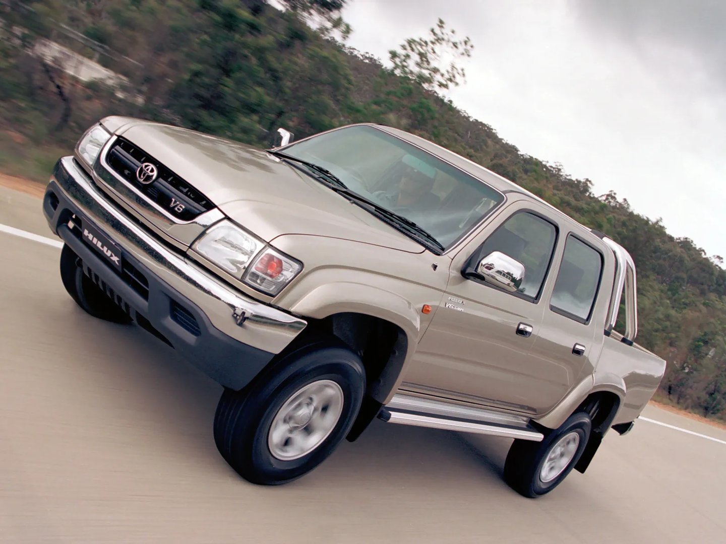 Toyota Hilux 6 generation, restyling  Pickup double-cab