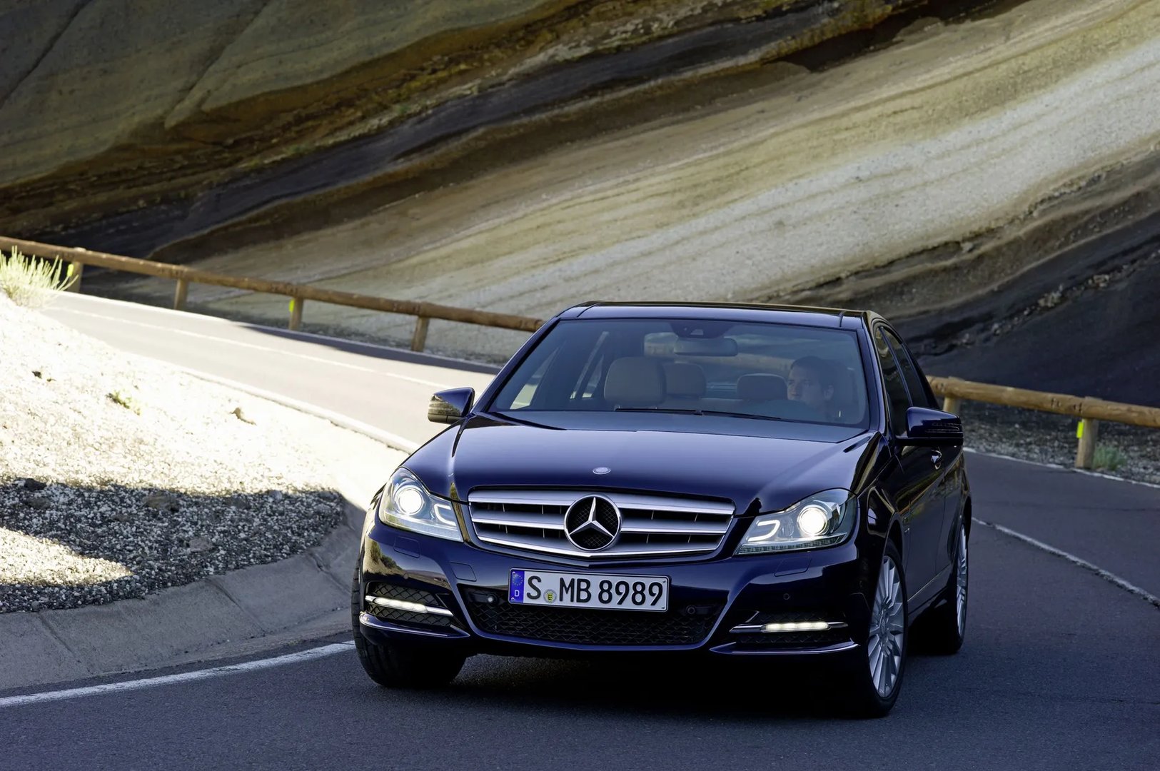 Mercedes_C-Class_3_generation_restyling__Sedan__13.jpg