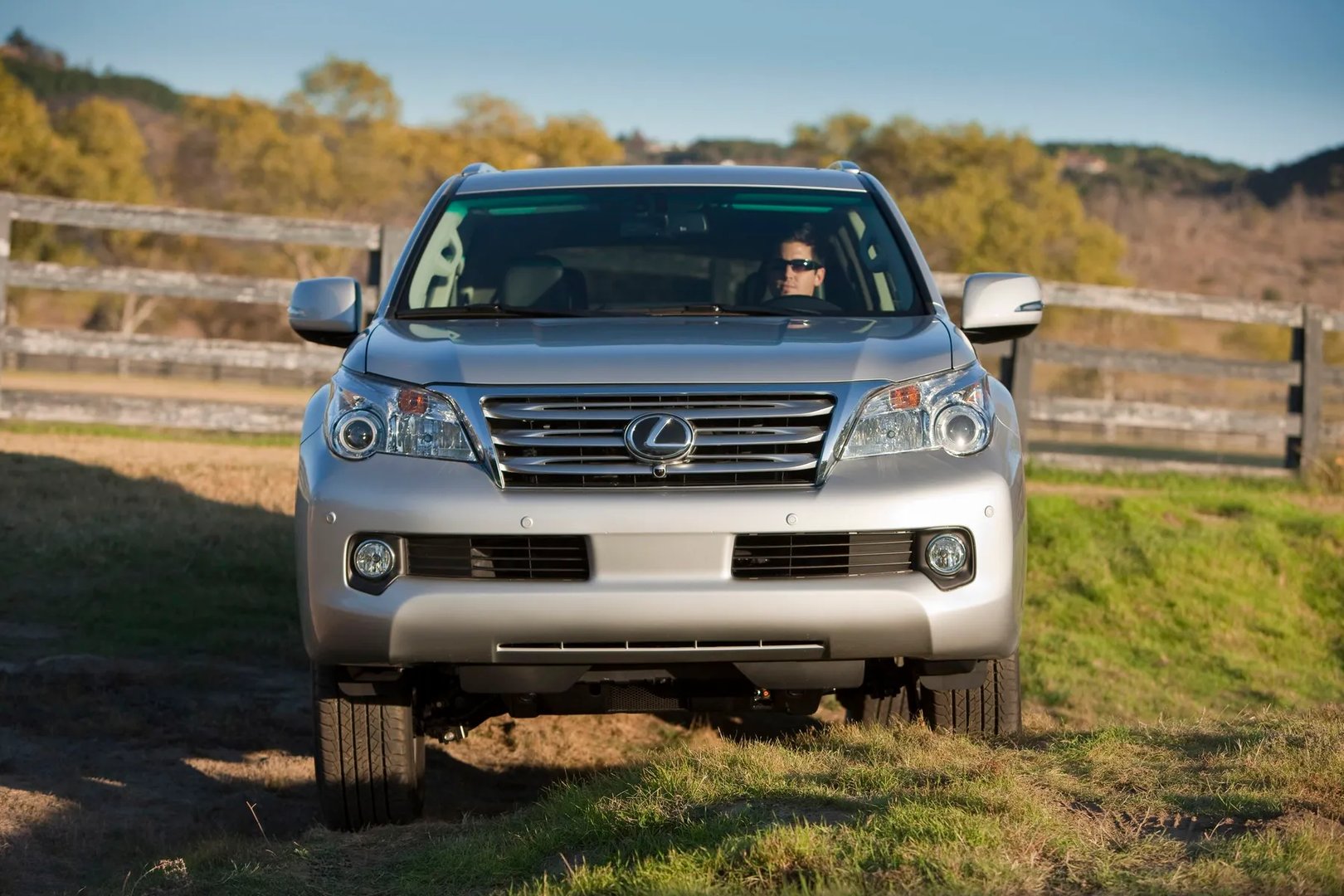 Lexus_GX_2_generation__SUV_5-doors__9.jpg