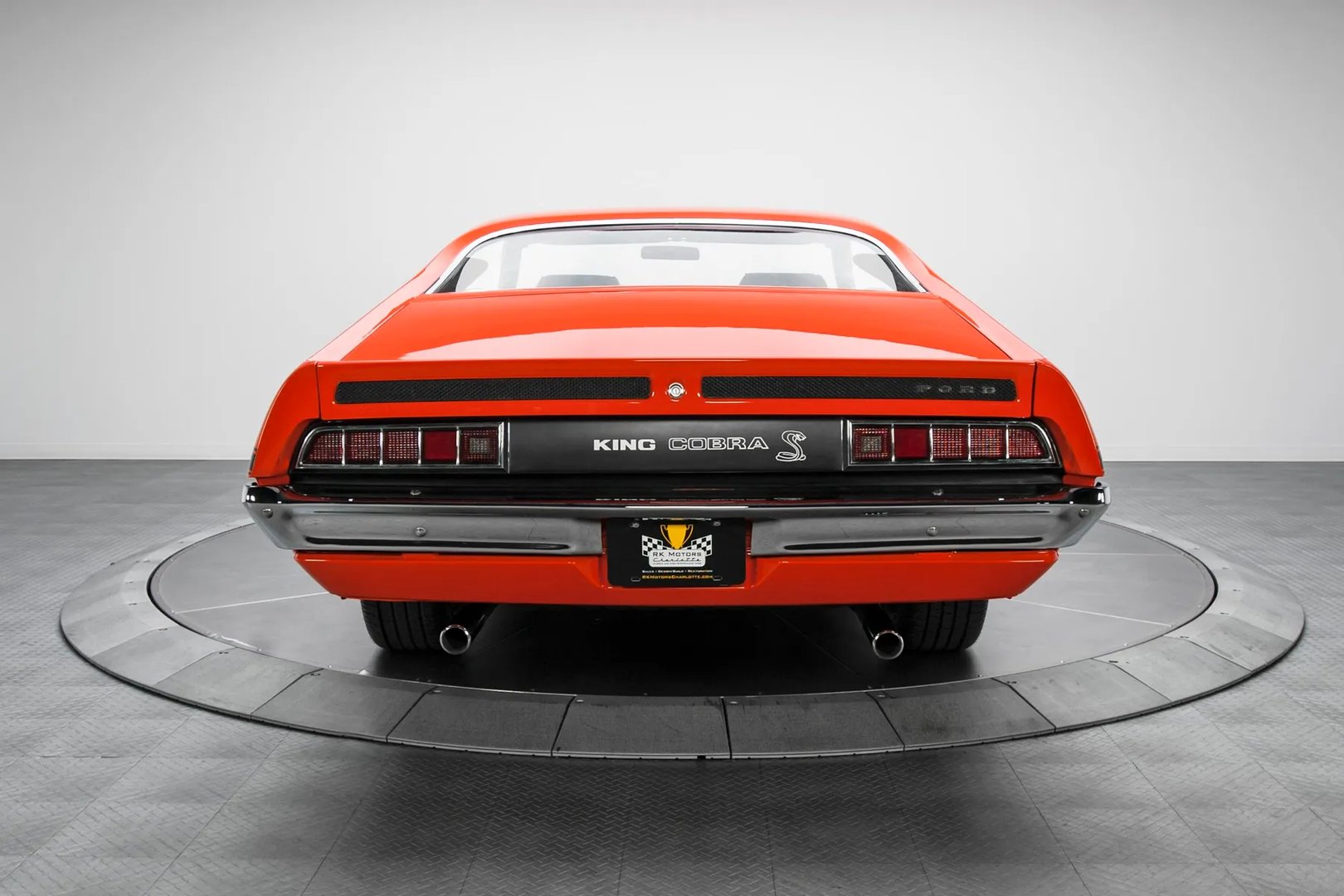 Ford_Torino_2_generation__Fastback__7.jpg