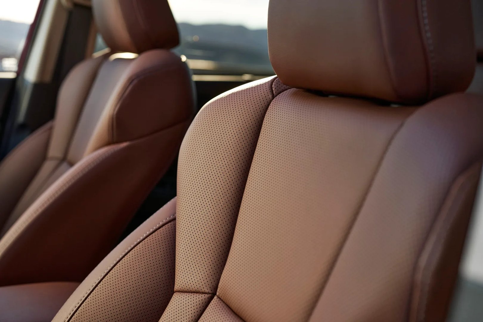 Subaru_Ascent_1_generation_restyling_1__SUV_5-doors__10.jpg
