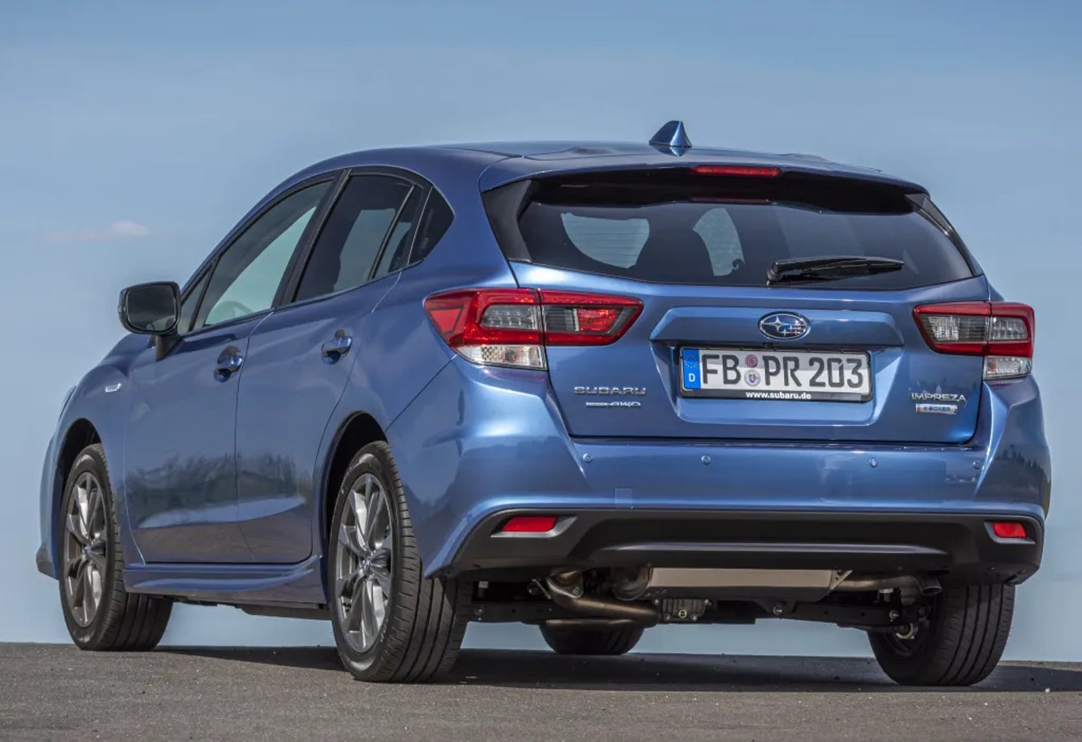 Subaru_Impreza_5_generation__Hatchback_5-door__5.jpg