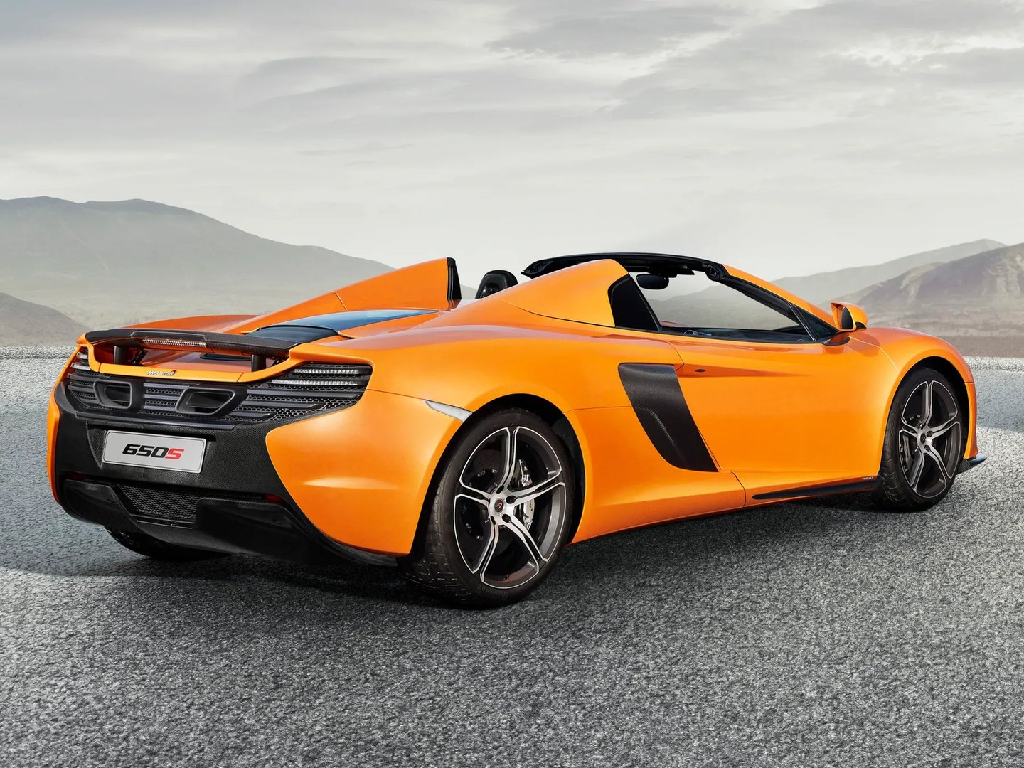 McLaren_650S_1_generation__Roadster__10.jpg