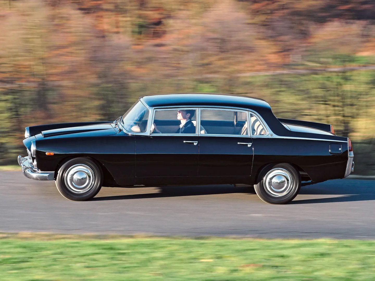 Lancia_Flaminia_1_generation__Sedan__2.jpg