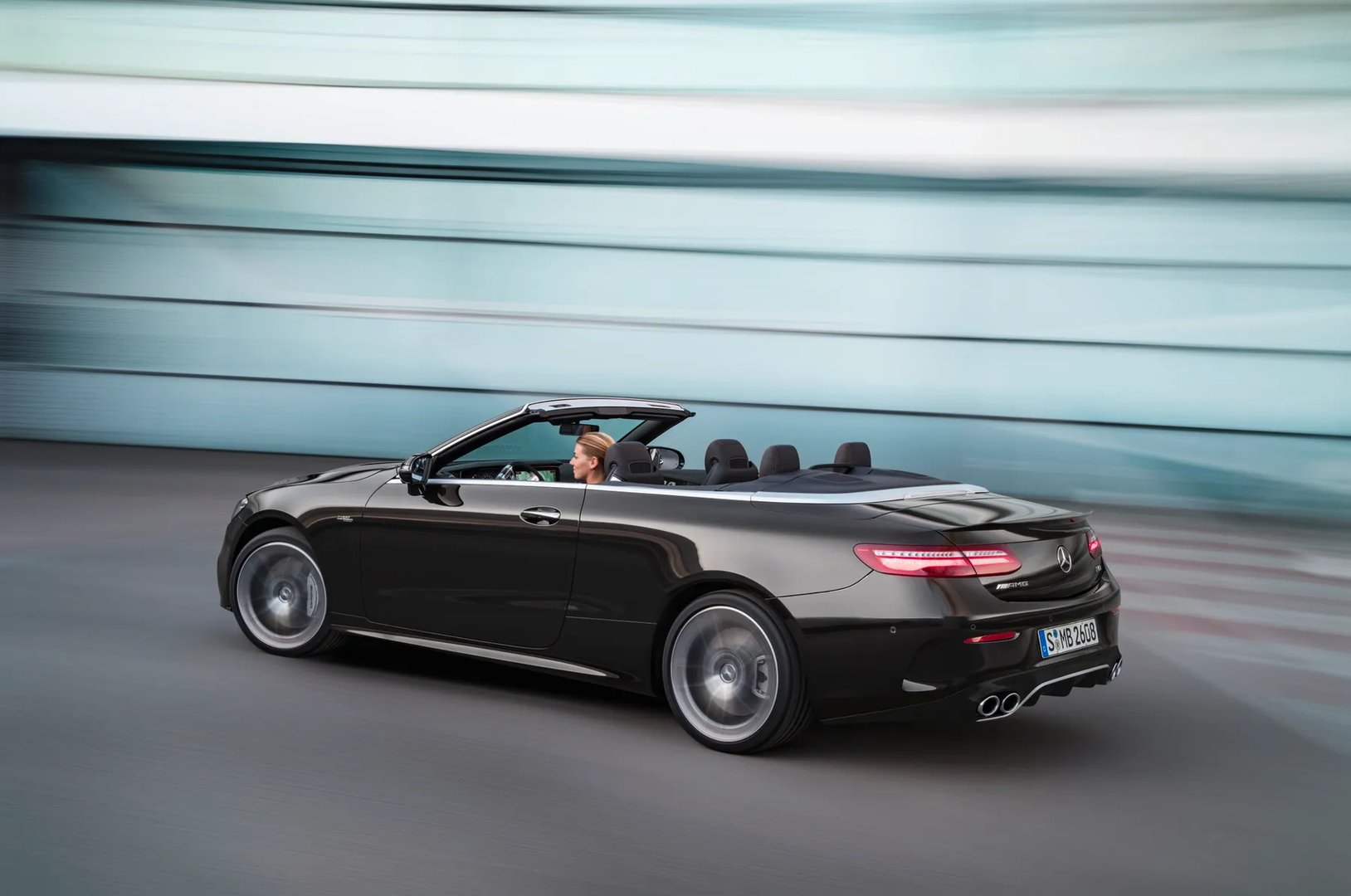 Mercedes_E-Class_AMG_5_generation__Cabrio__8.jpg