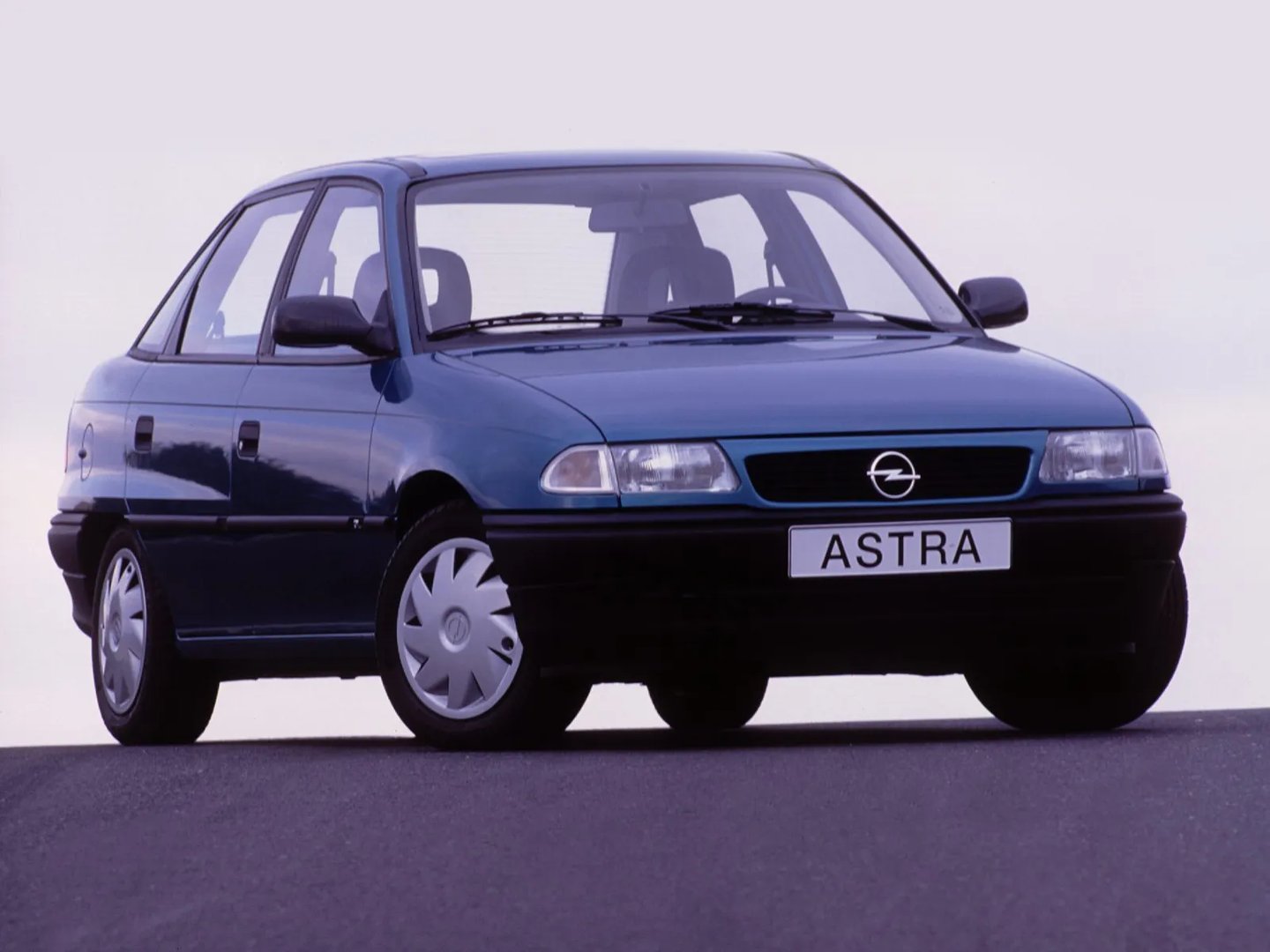 Opel Astra 1 generation, restyling 1  Sedan