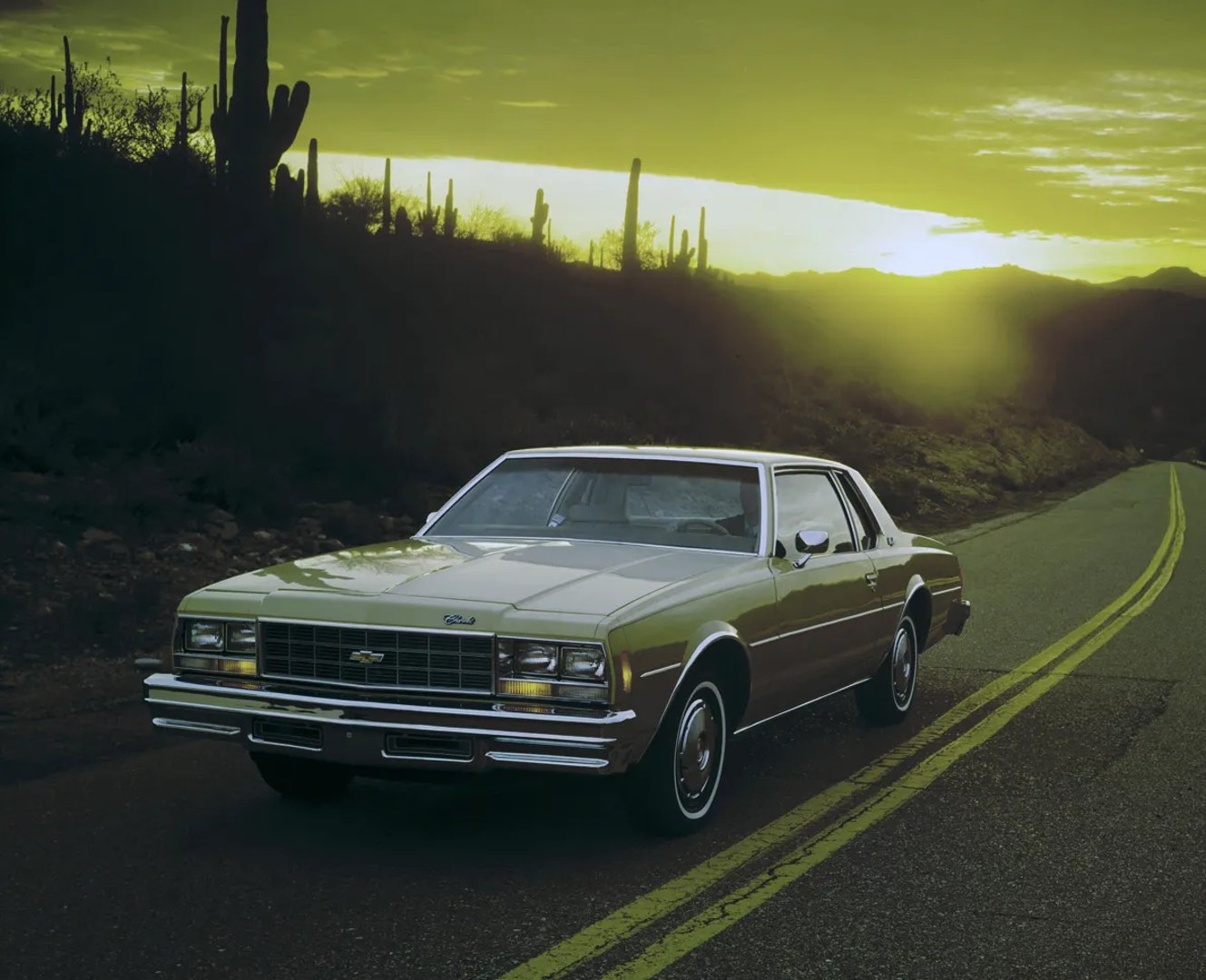 Chevrolet_Impala_6_generation__Coupe__1.jpg