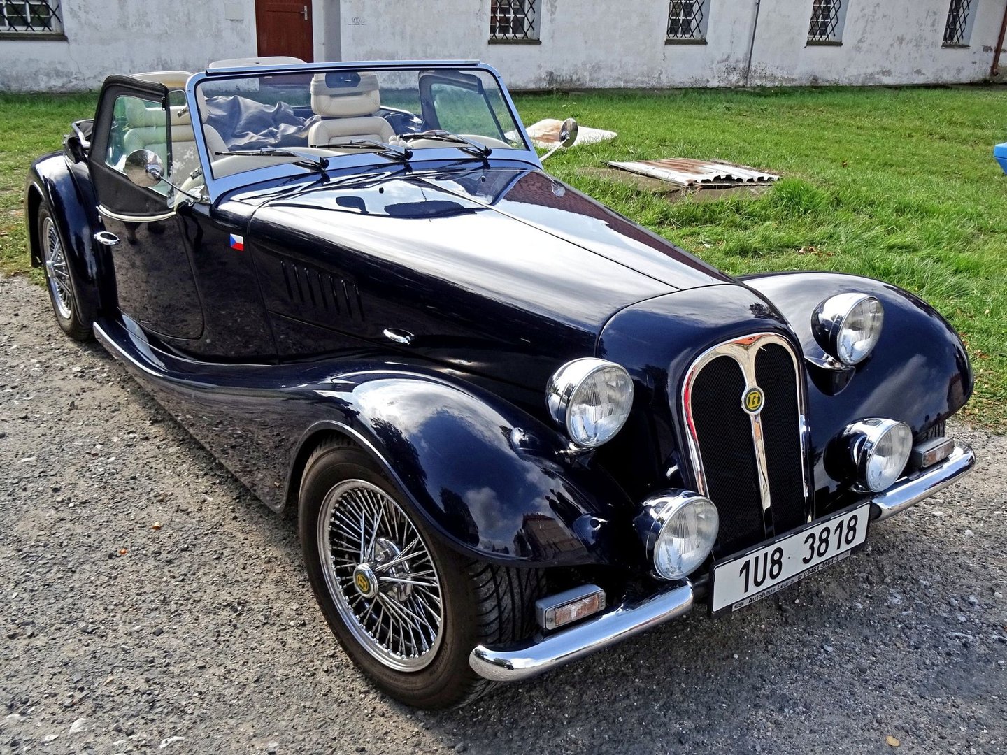 Gordon Roadster 1 generation