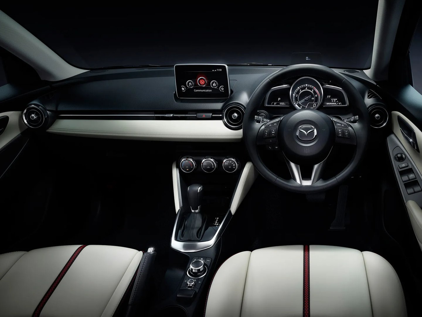 Mazda_Demio_4_generation__Mini_5-doors__11.jpg