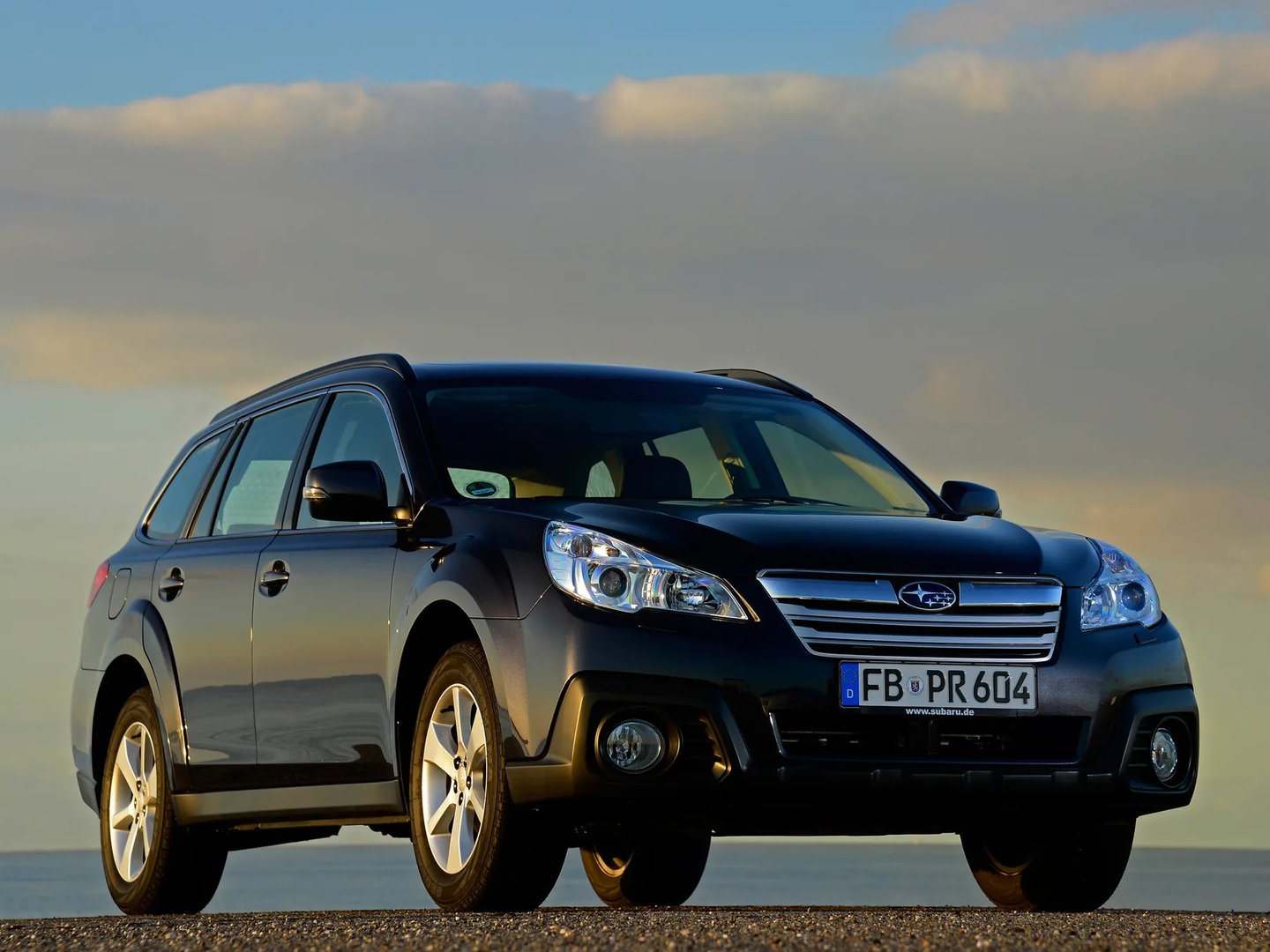 Subaru_Outback_4_generation_restyling__Estate_5-door__6.jpg