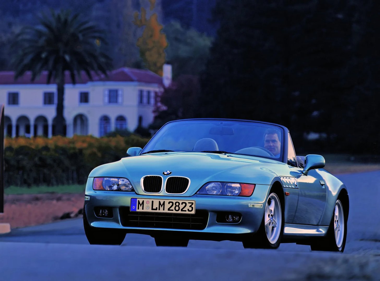 BMW_Z3_1_generation__Roadster__6.jpg