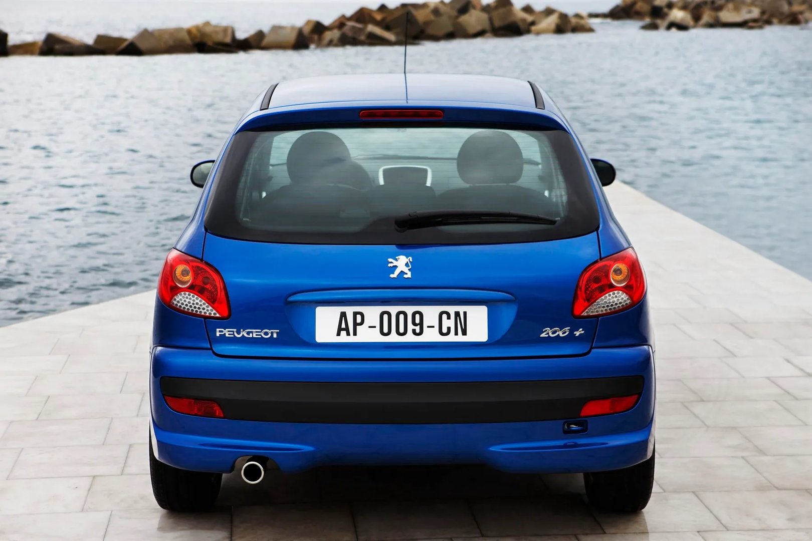 Peugeot_206_1_generation__Mini_5-doors__6.jpg