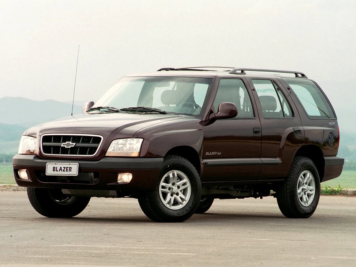 Chevrolet_Blazer_2_generation_restyling__SUV_5-doors__2.jpg