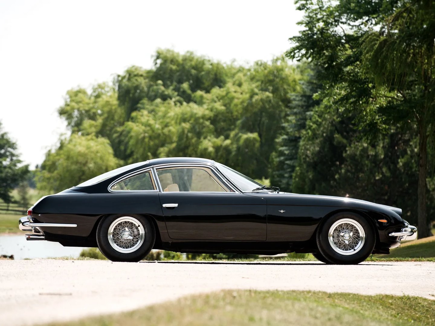 Lamborghini_350_400_GT_1_generation__Coupe__2.jpg