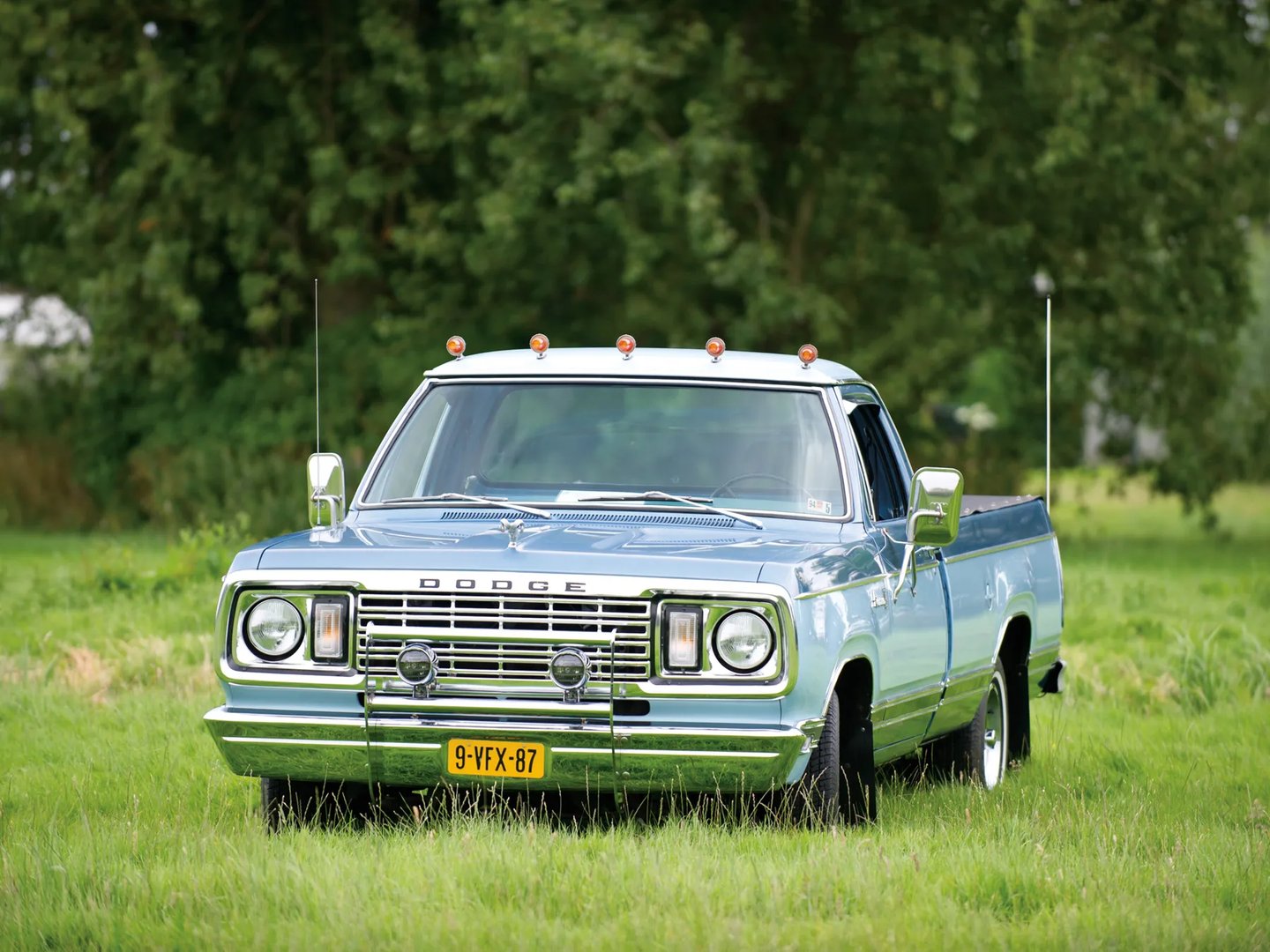 Dodge D/W Series 3 generation  Pickup single-cab