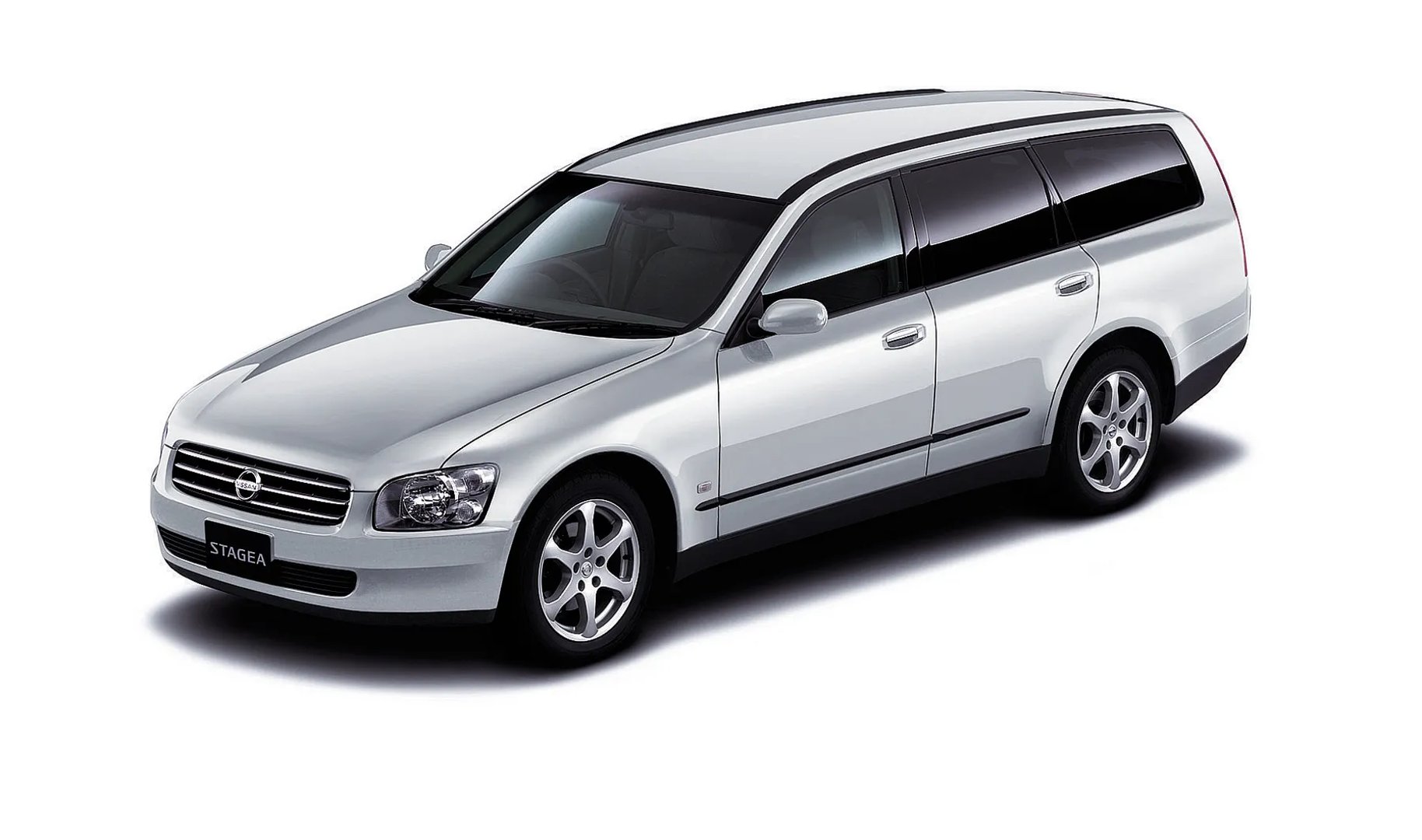 Nissan_Stagea_2_generation__Estate_5-door__4.jpg