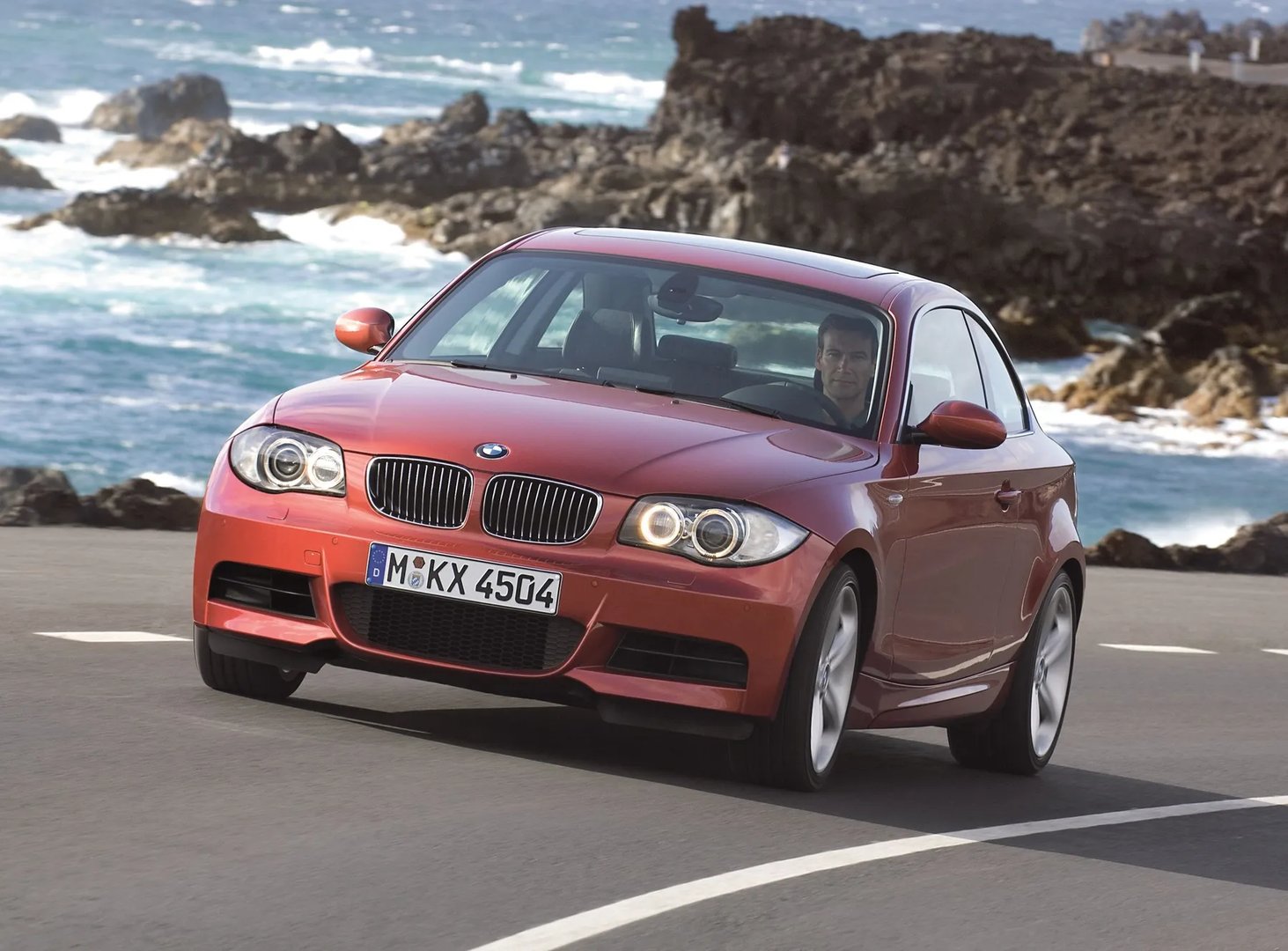 BMW_1_series_1_generation_restyling__Coupe__10.jpg