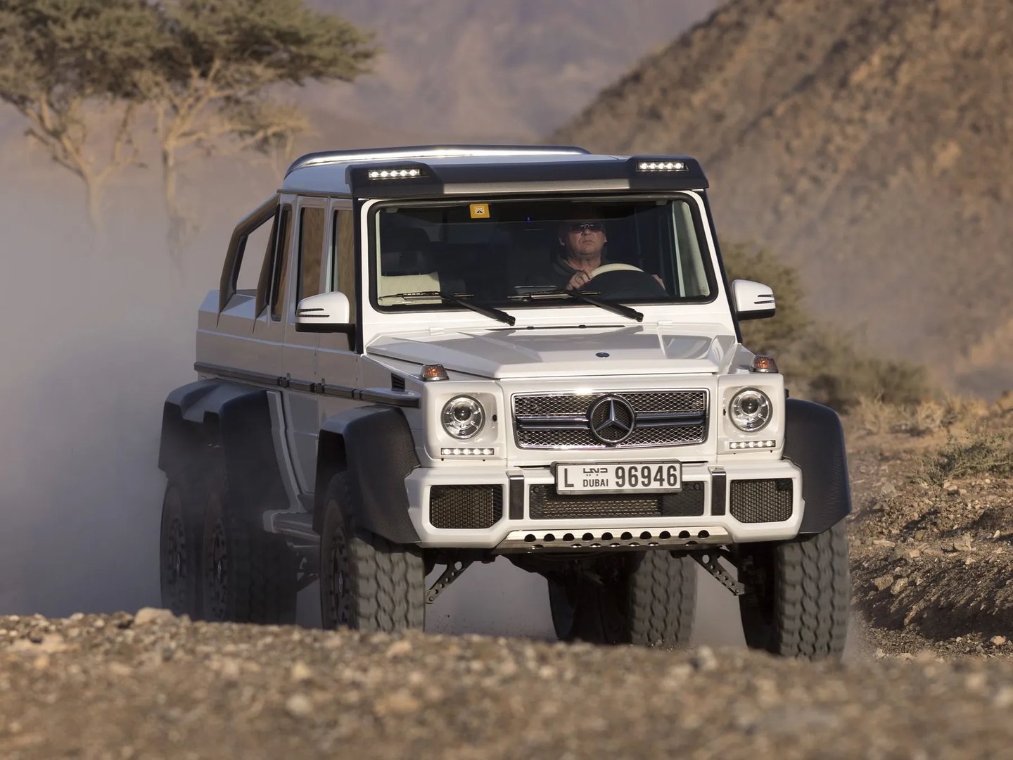 Mercedes_G-Class_AMG_1_generation_restyling_2__Pickup_double-cab__10.jpg