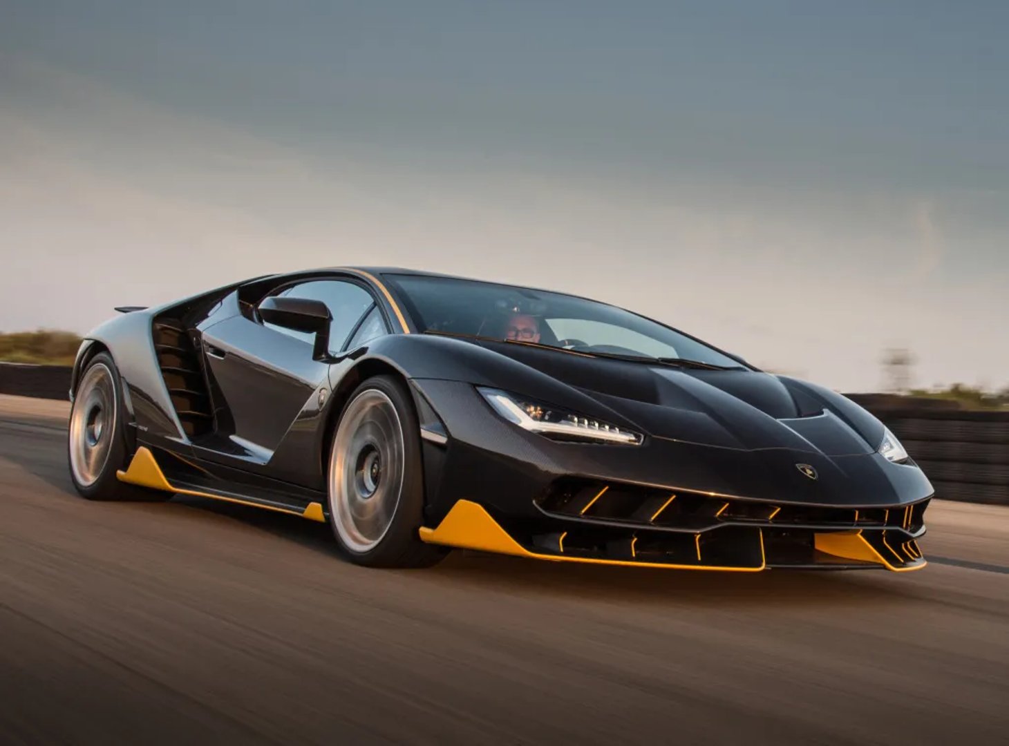 Lamborghini_Centenario_1_generation__Coupe__1.jpg