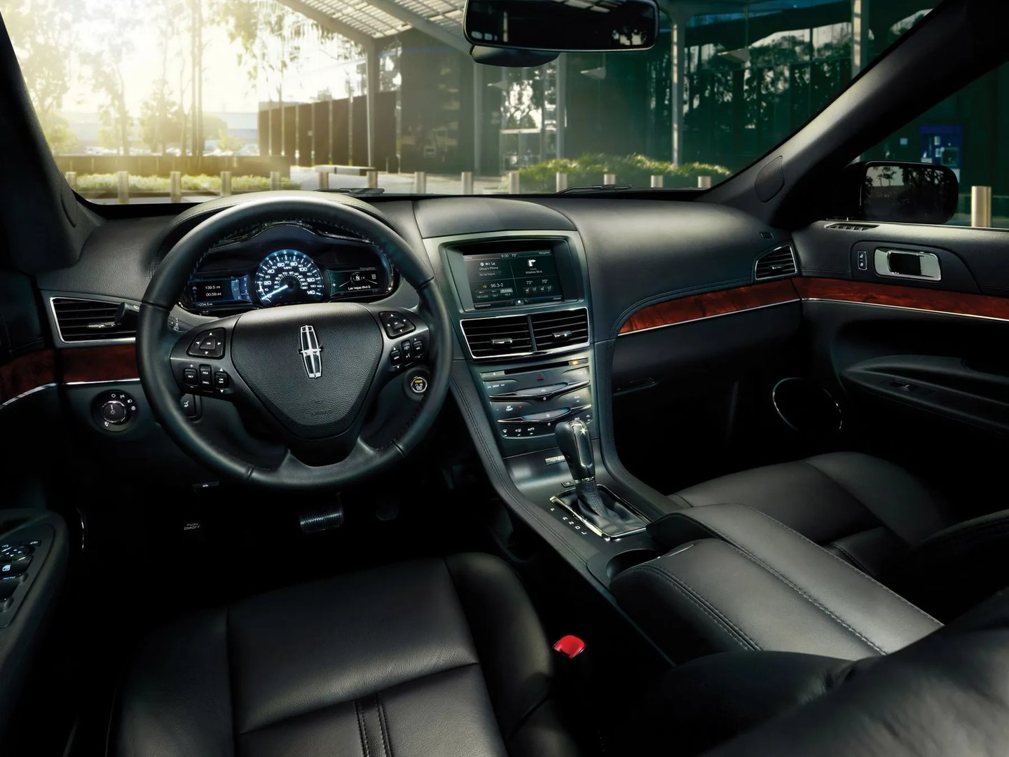 Lincoln_MKT_1_generation_restyling__SUV_5-doors__12.jpg