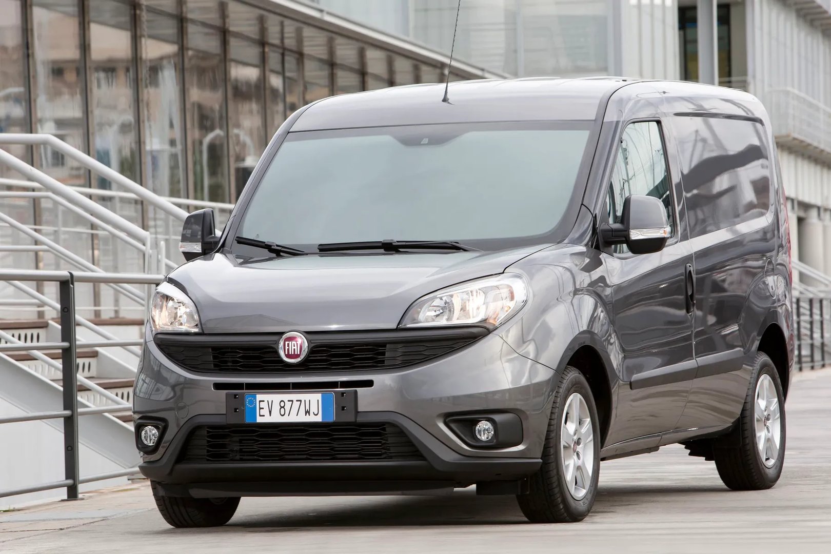 Fiat Doblo 2 generation, restyling  Van