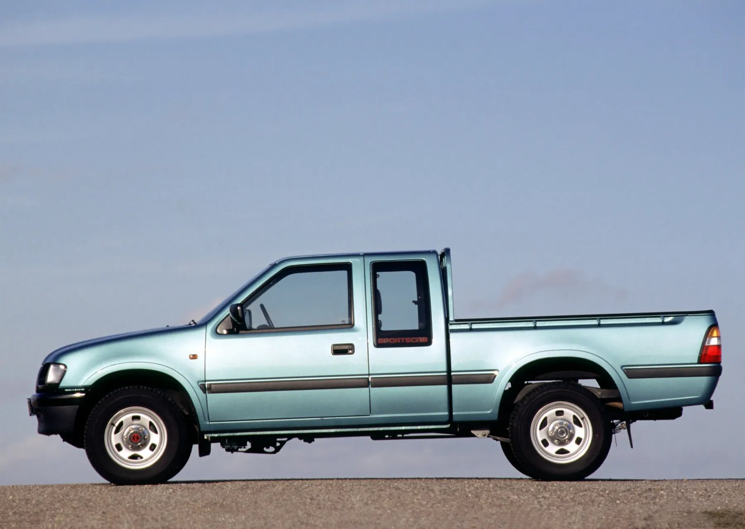 Opel_Campo_1_generation__Pickup_1.5-cab__11.jpg
